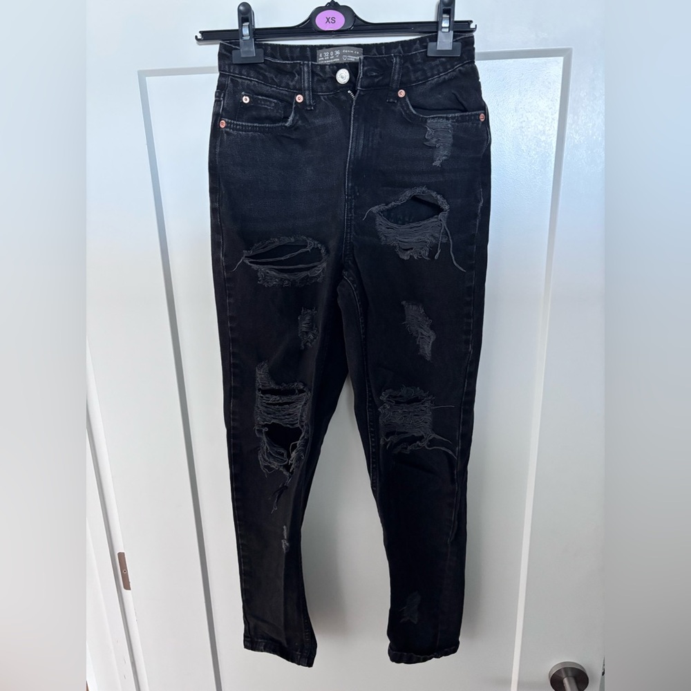 Denim&Co Black Distressed Skinny Jeans